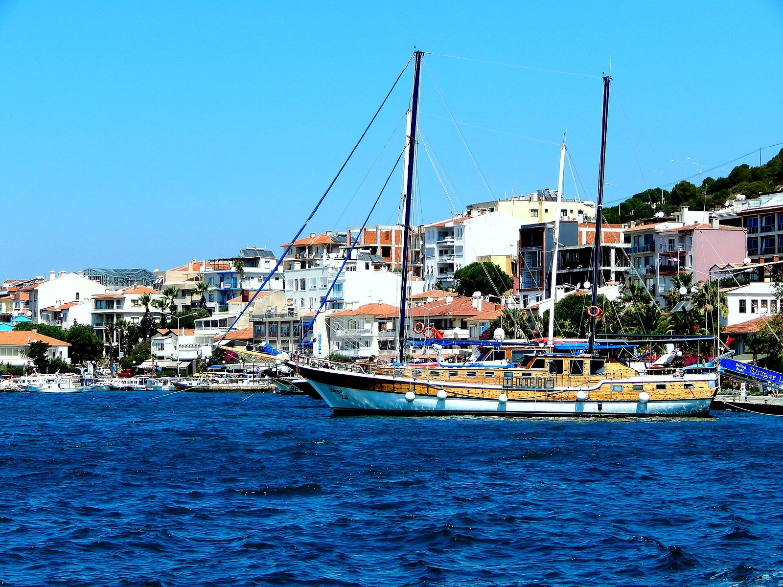 Çeşme Eşek Adası Tekne Turu — fotoğraf 4