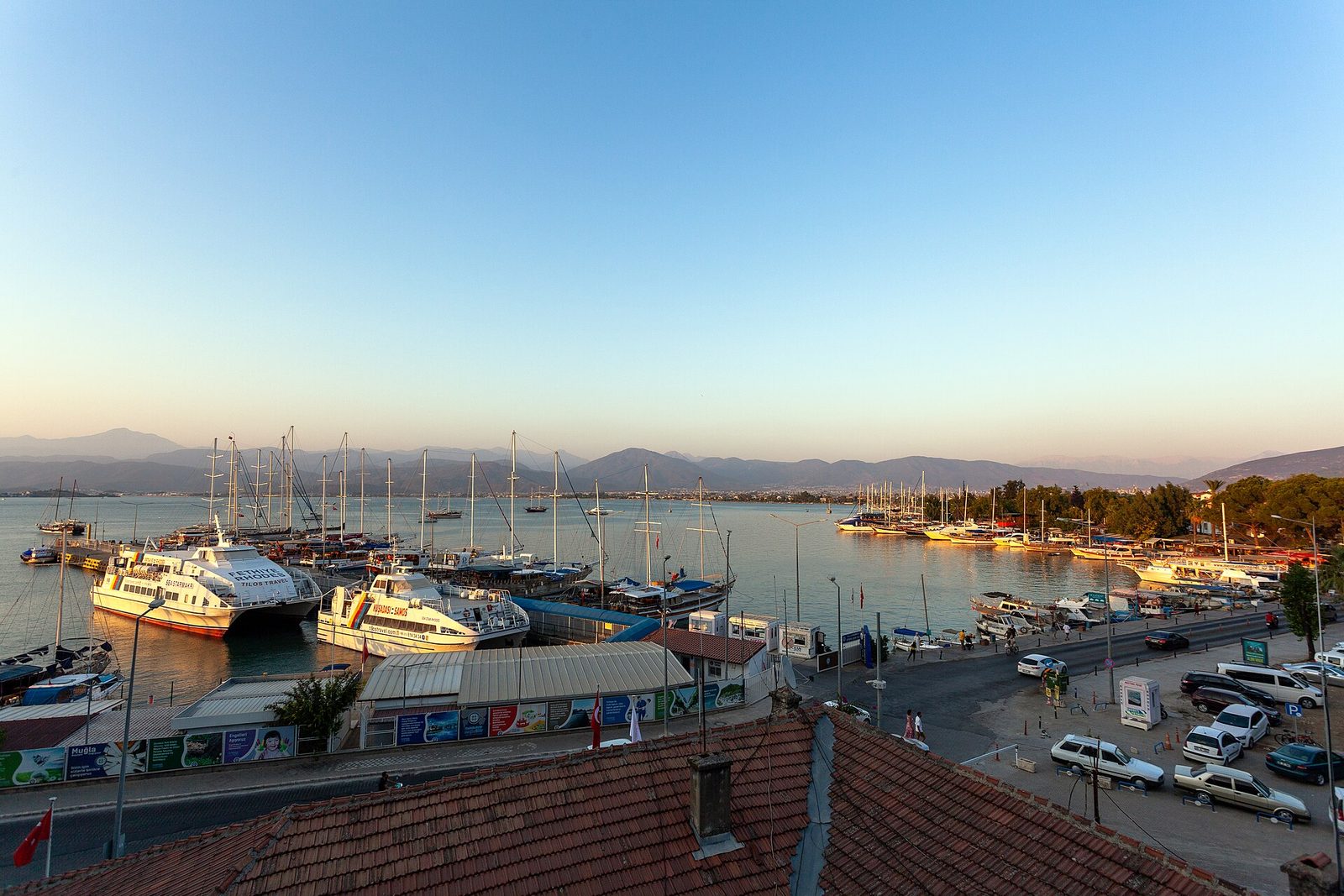 Fethiye Gün Batımı ve Akşam Yemekli Tekne Gezisi — fotoğraf 3